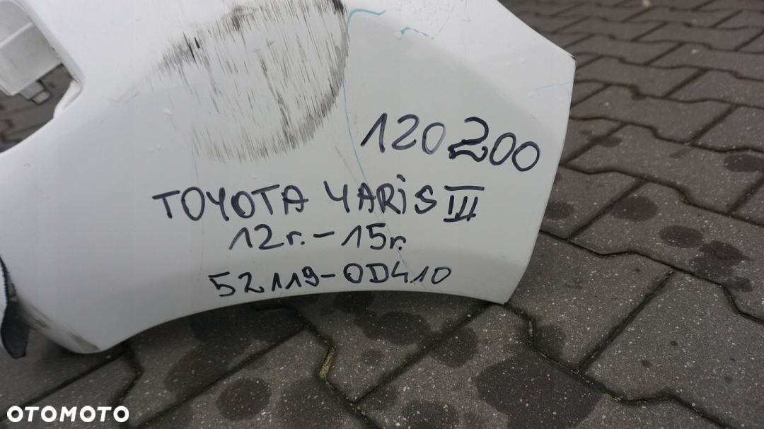 ZDERZAK PRZÓD PRZEDNI TOYOTA YARIS III BIAŁY 12-15 rok PRZED LIFT - 2