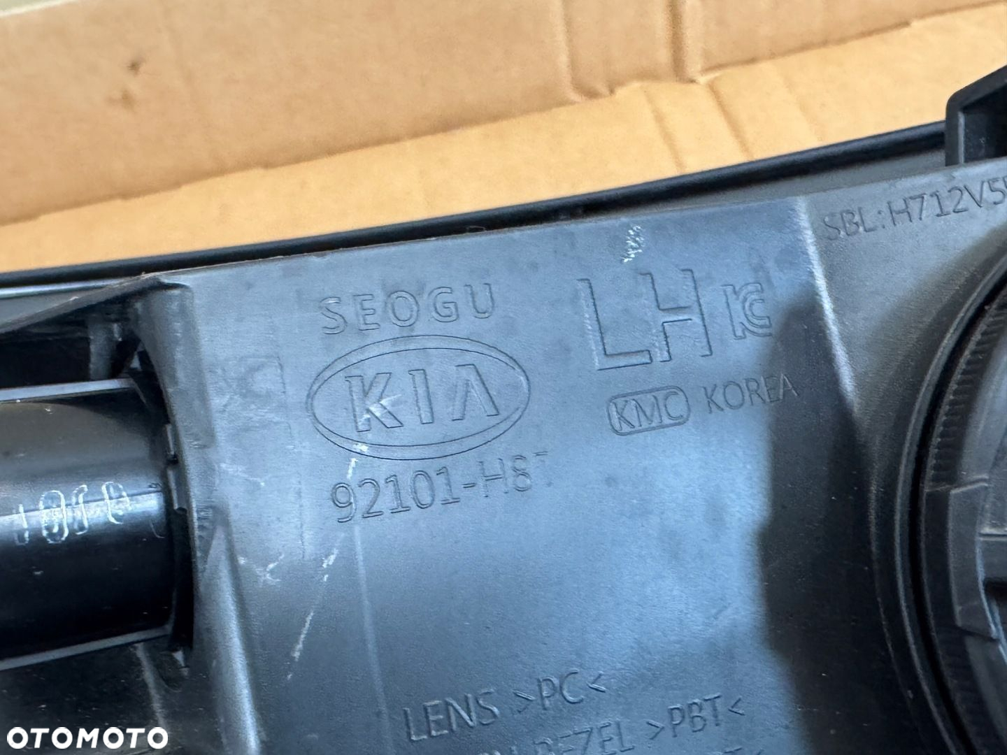 KIA STONIC 17-20 LAMPA PRZOD LEWA LED LADNA - 11