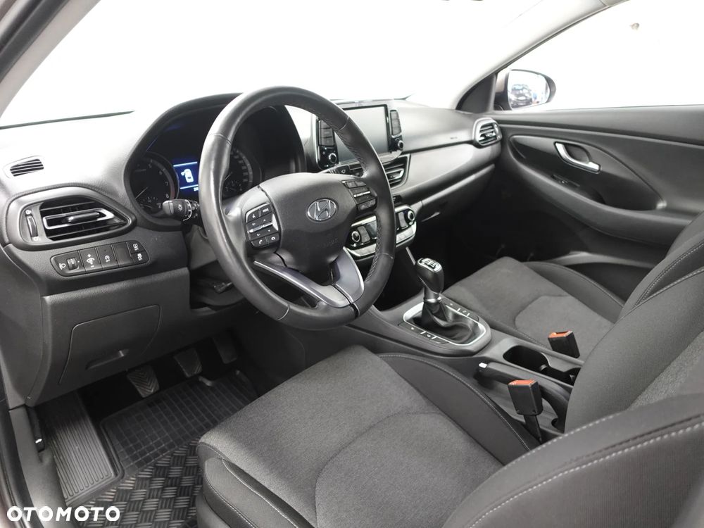 Hyundai i30 - 18