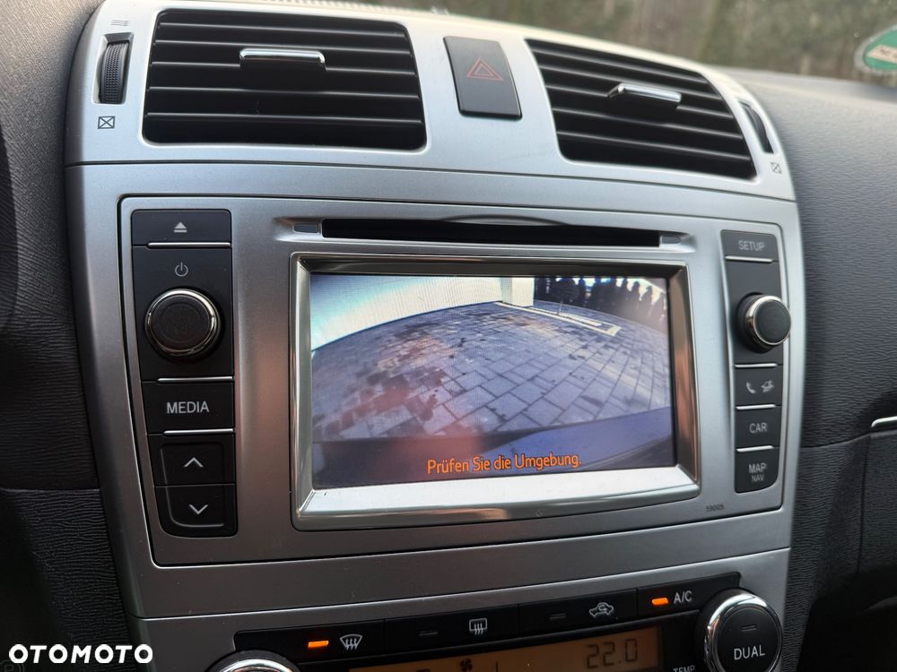 Toyota Avensis 2.0 D-4D Executive - 14