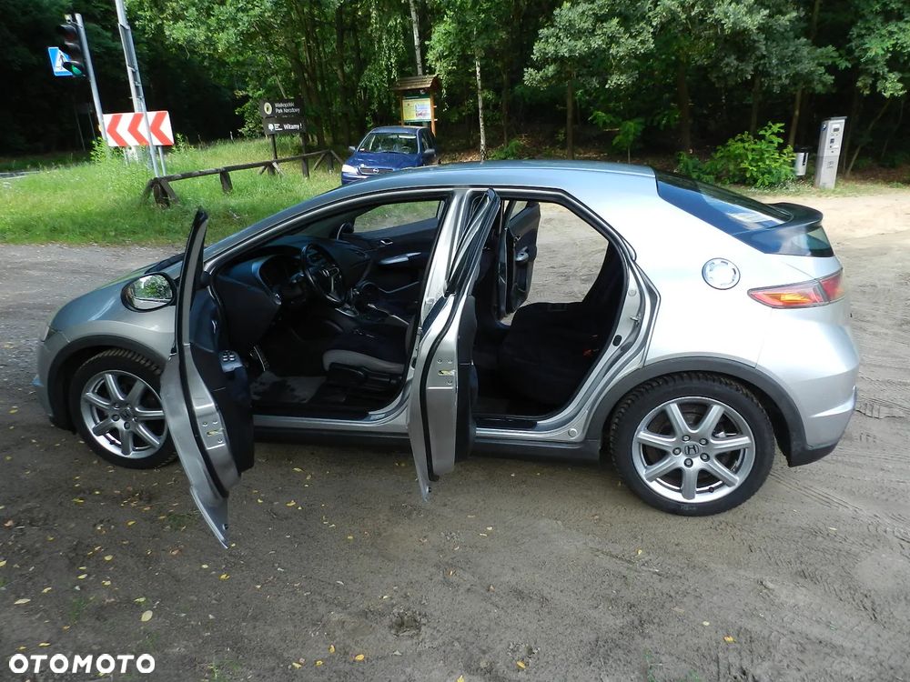 Honda Civic 1.8i-VTEC Executive - 6