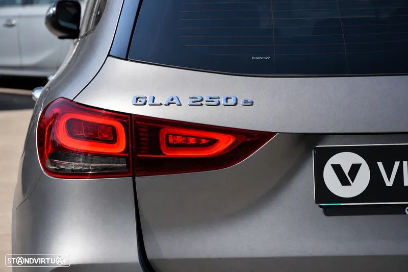 Mercedes-Benz GLA 250 e AMG Line - 6