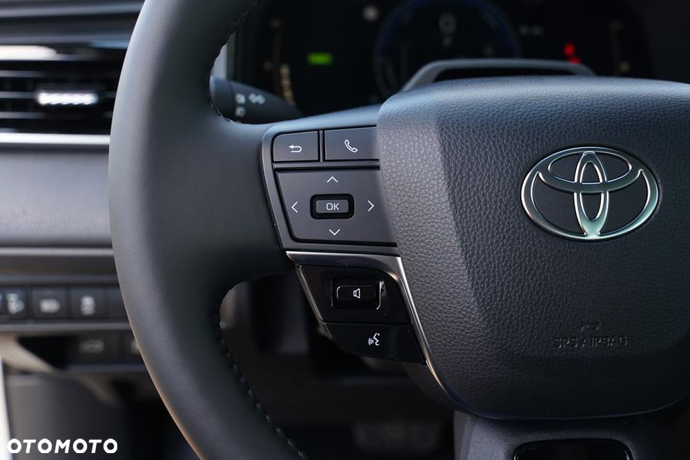 Toyota Camry 2.5 Hybrid Dynamic Force Comfort e-CVT - 17