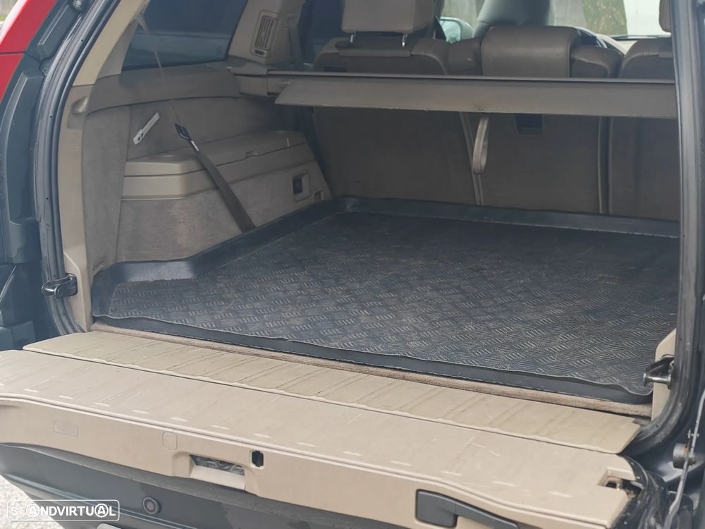 Volvo XC 90 2.4 D5 7L Nivel 3 - 10