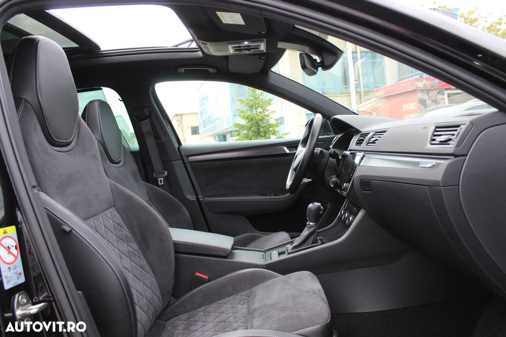 Skoda Superb 1.5 TSI DSG Sportline - 35