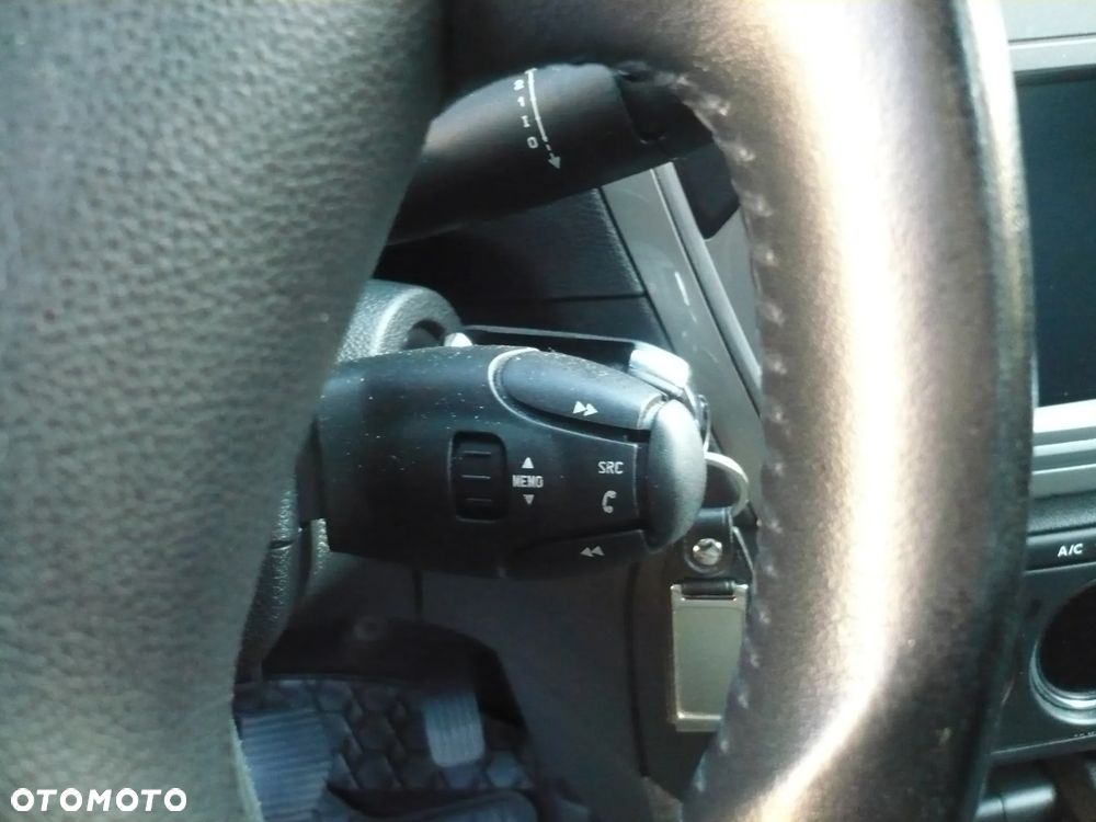 Citroën C-Elysée 1.2 PureTech Exclusive - 28
