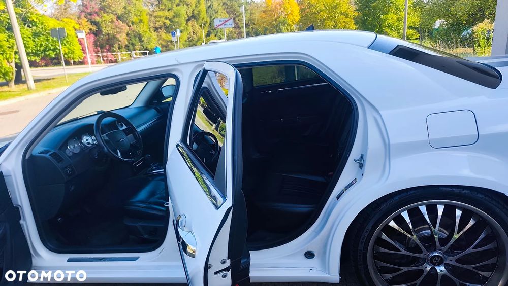Chrysler 300C 5.7 Automatik - 29