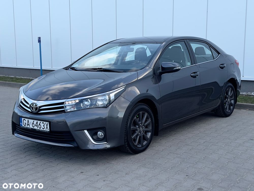 Toyota Corolla - 4