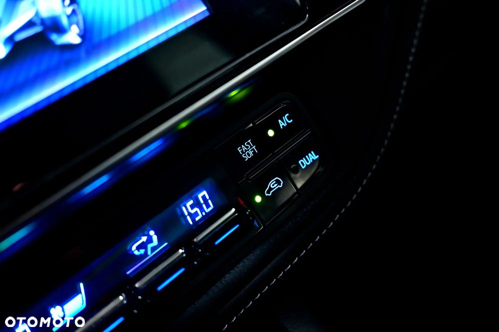 Toyota Auris - 33