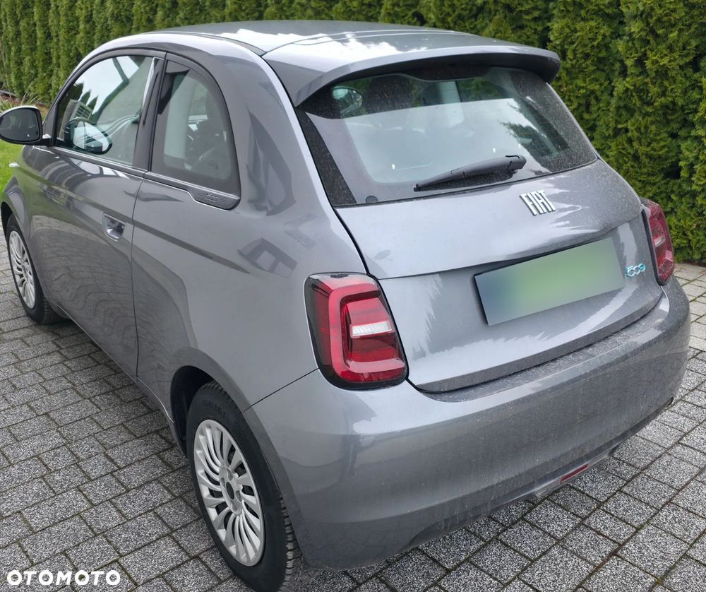 Fiat 500 23.8kWh Action - 3