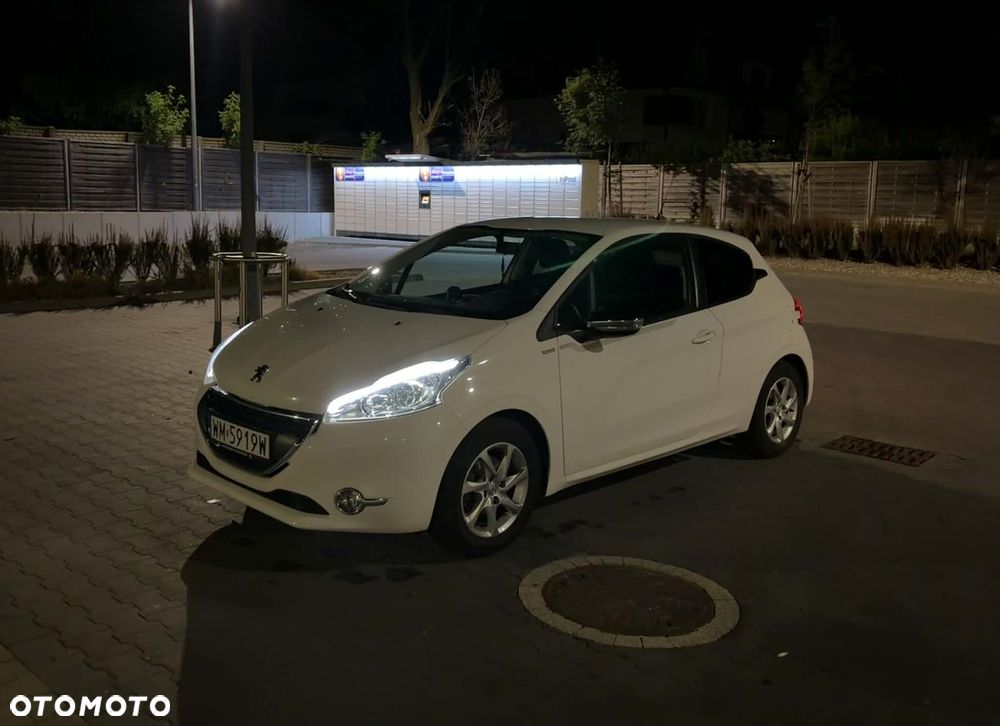 Peugeot 208 1.2 PureTech Active - 9