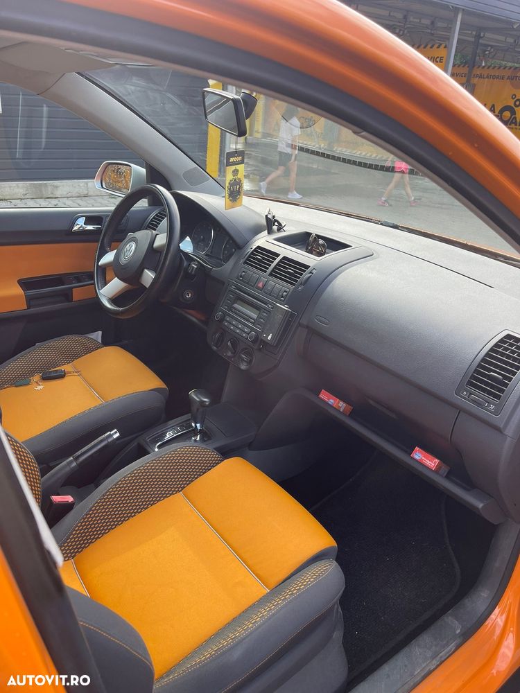 Volkswagen Polo 1.4 Attractive Aut - 6