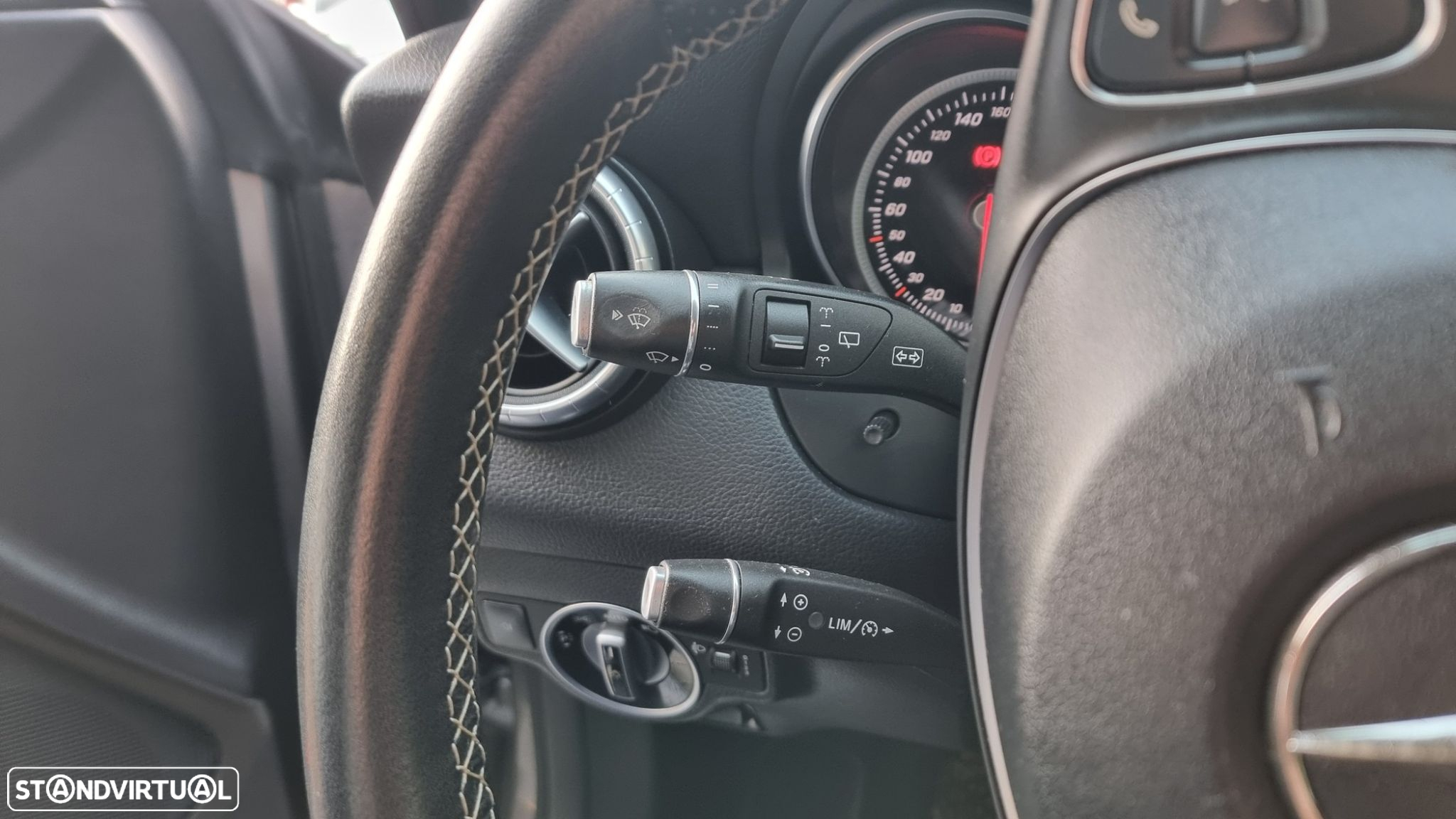 Mercedes-Benz CLA 180 - 17