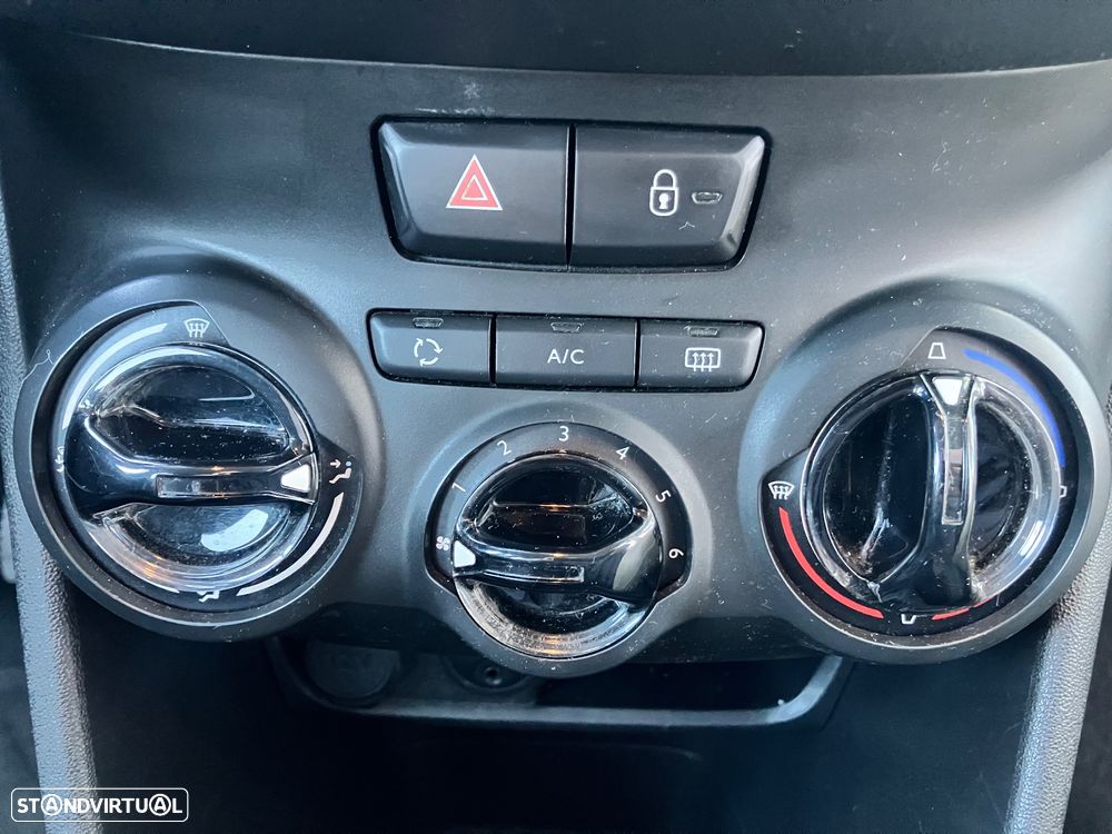 Peugeot 208 1.4 HDi Active - 17