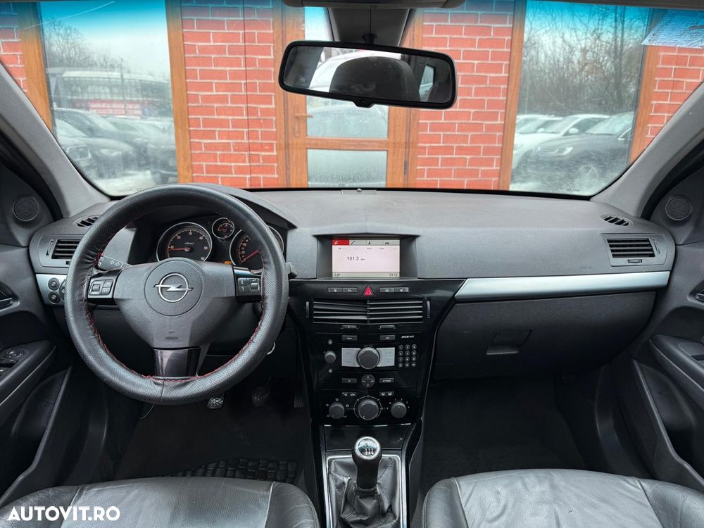 Opel Astra 1.7 CDTI DPF Cosmo - 14