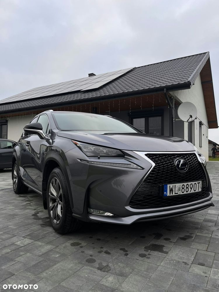 Lexus NX 300h F Sport AWD - 1