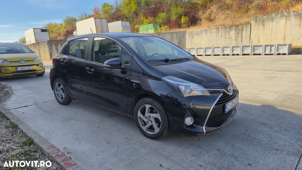 Toyota Yaris - 1