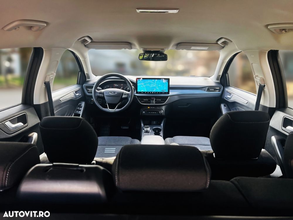 Ford Focus 1.5 EcoBlue 8AT Active - 17