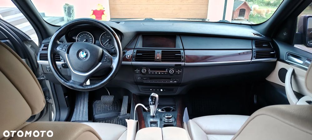 BMW X5 - 19
