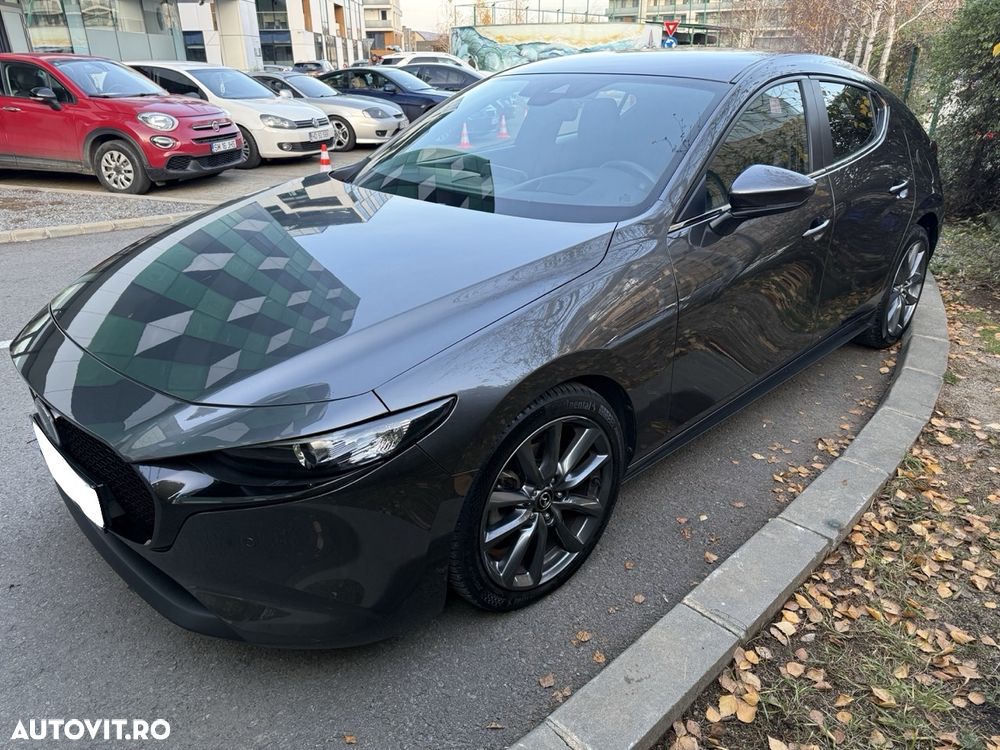 Mazda 3 G122 AT Plus - 1