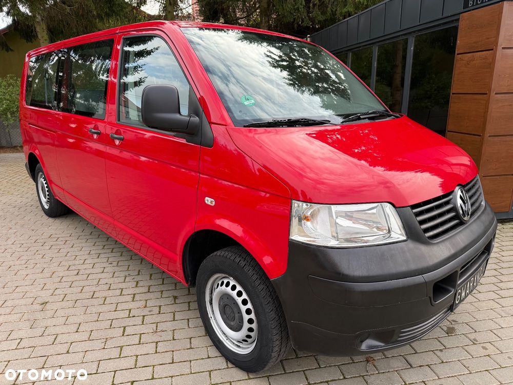 Volkswagen Transporter - 1