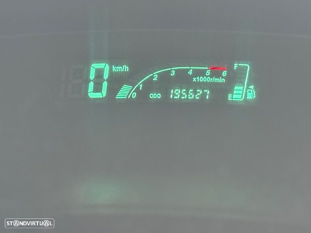 Toyota Yaris Verso 1.4 D-4D Sol ABS+CD - 2