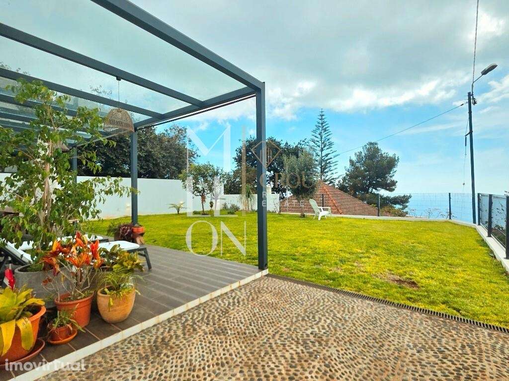 Moradia com jardim, vista mar e baía do Funchal - Grande imagem: 3/37