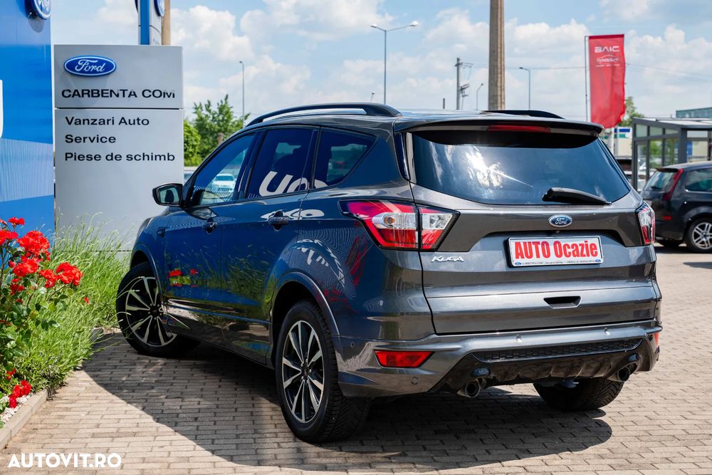 Ford Kuga 2.0 TDCi 4WD ST-Line - 9