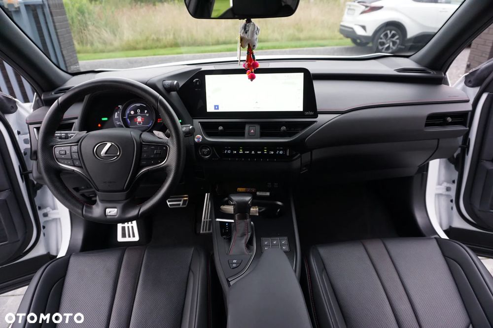 Lexus UX 250h GPF F Sport 2WD - 30