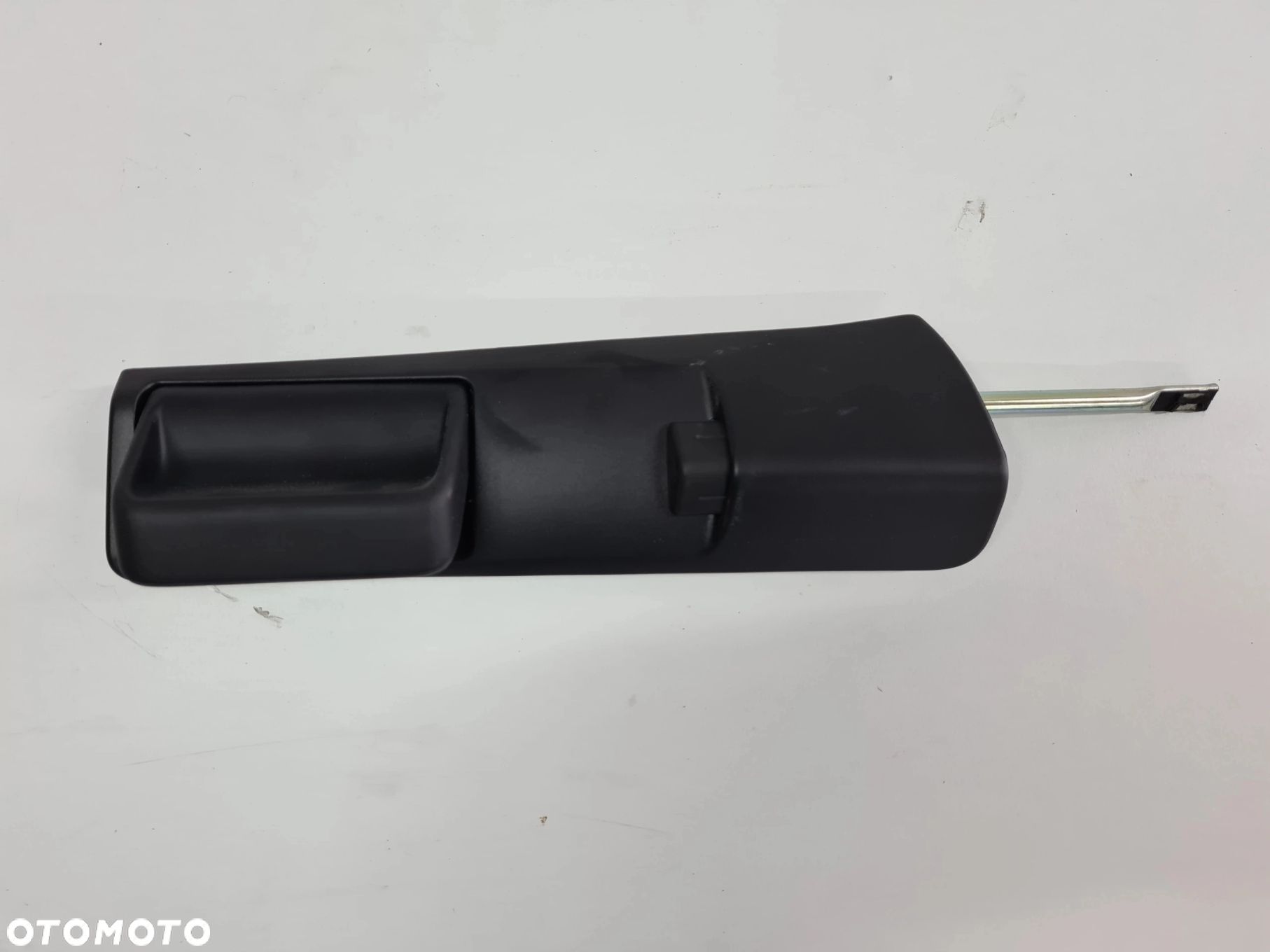 VW T5 klamka nakładka drzwi przesuwnych wewnętrzna PRAWA 7H0843642 - 1