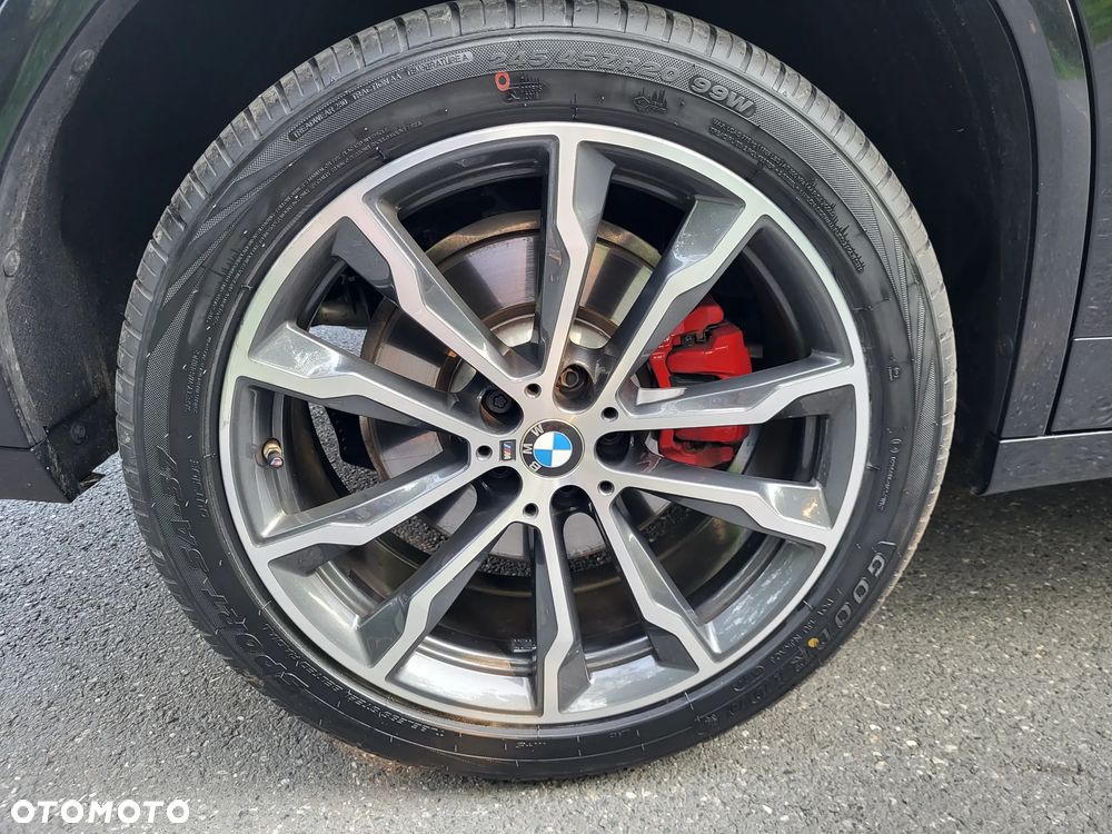 BMW X4 xM40i mHEV - 36