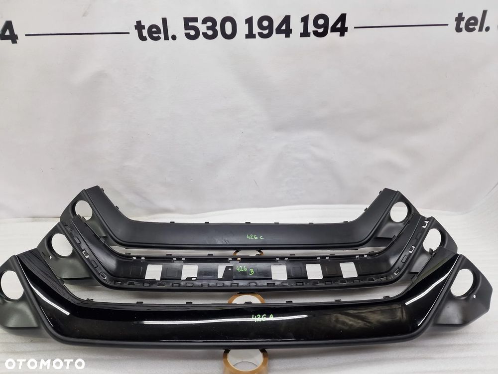 TOYOTA AYGO II LIFT 17- DOLNA KRATKA ŚRODKOWA / SPOJLER POD ZDERZAK , NR 52112-0H080 , NR AUKCJI KR426 - 1