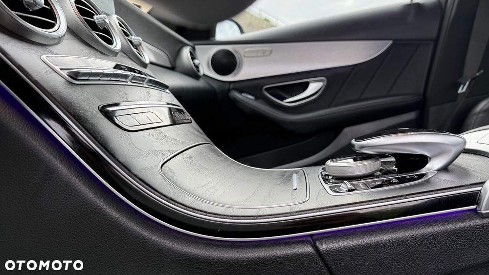 Mercedes-Benz Klasa C - 28