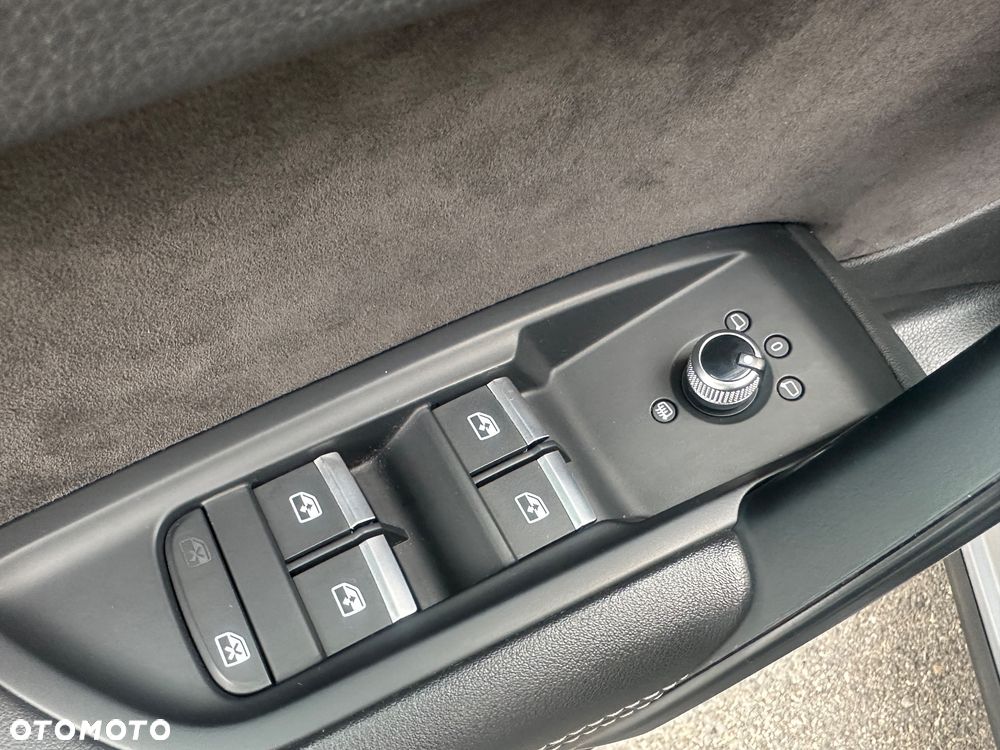 Audi Q5 2.0 TDI Quattro Sport S tronic - 32