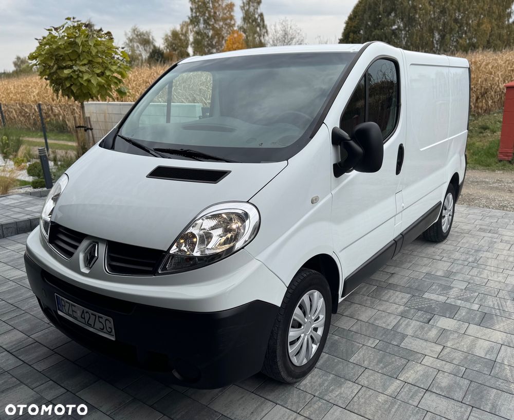 Renault Trafic - 1