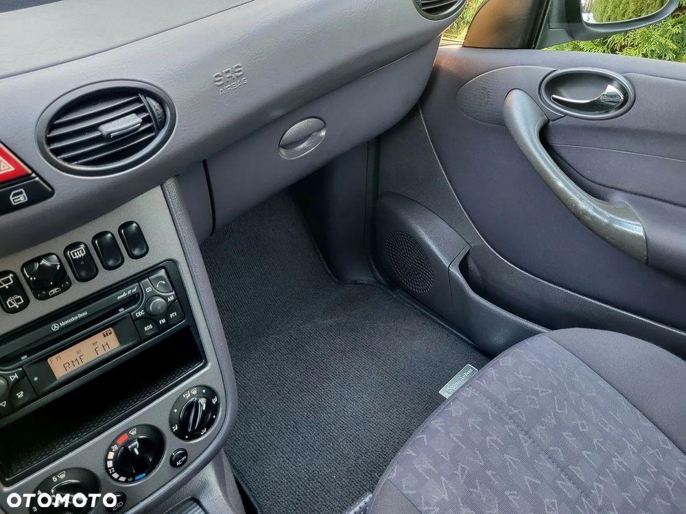 Mercedes-Benz Klasa A 170 CDI L Classic - 17