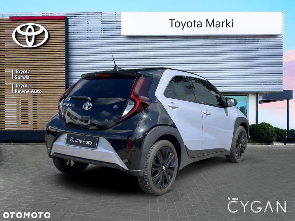 Toyota Aygo X 1.0 VVT-i JBL - 5
