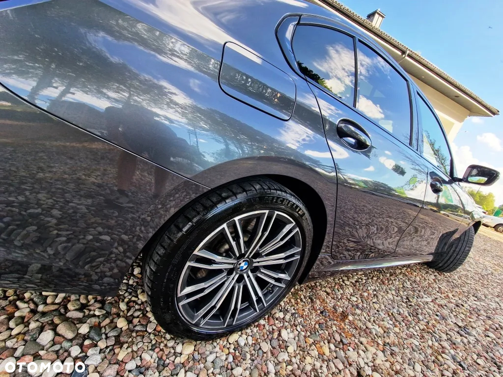BMW Seria 3 - 26