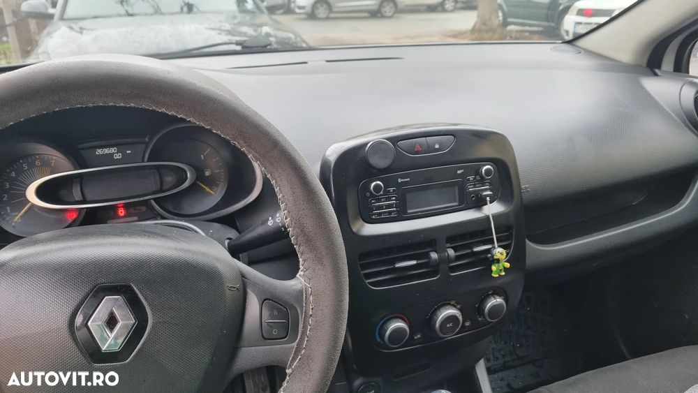 Renault Clio Estate 1.2 Expression - 8