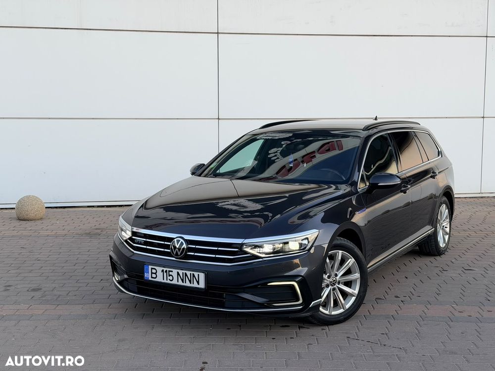 Volkswagen Passat 1.4 TSI DSG GTE - 1