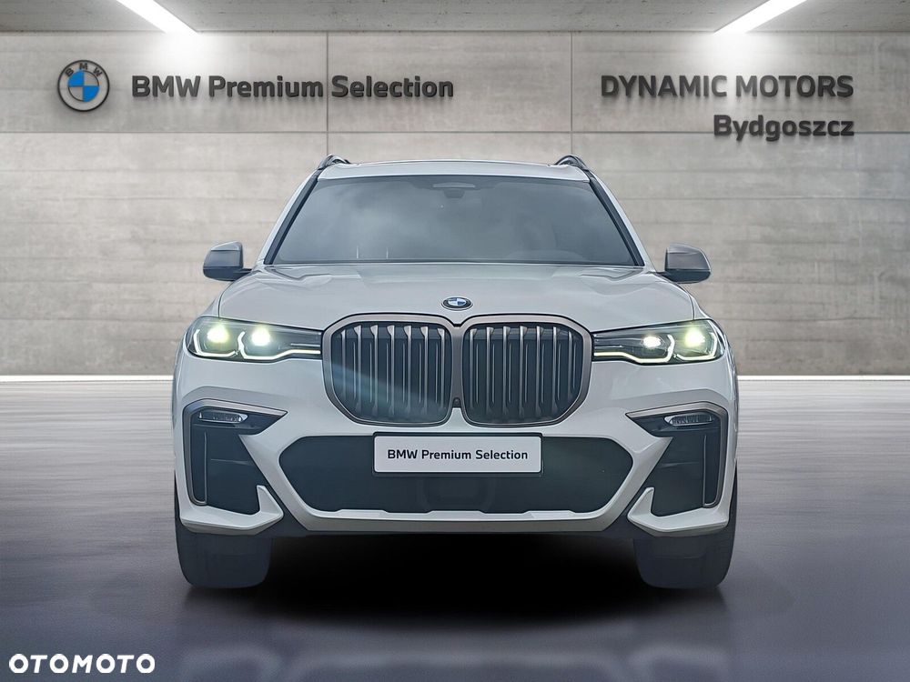BMW X7 M50i sport - 8