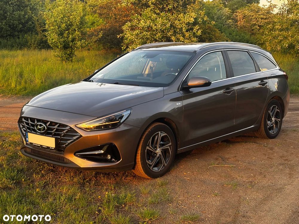 Hyundai i30 ver-1-5-t--gdi-48v-comfort-dct - 1