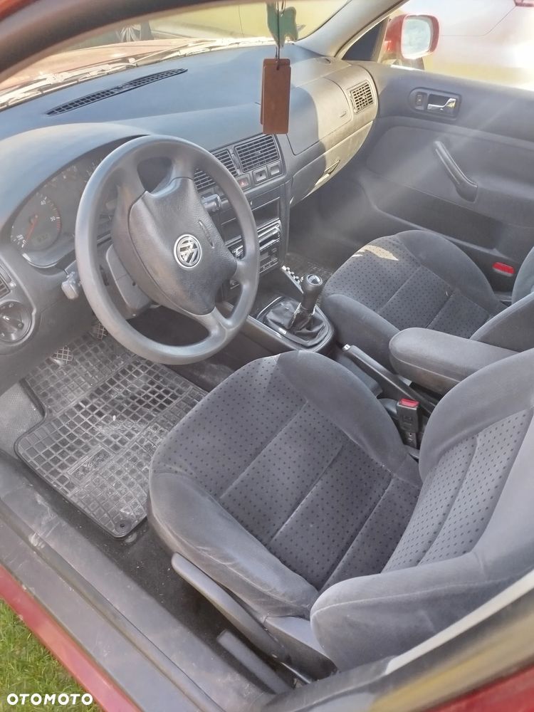 Volkswagen Golf 1.9 GL TDI - 9