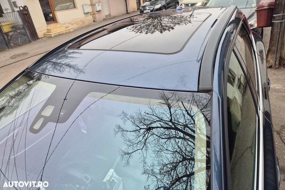 Volvo XC 60 D5 AWD Momentum - 2