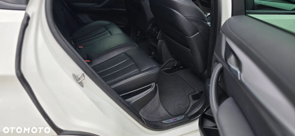 BMW X6 xDrive30d - 12