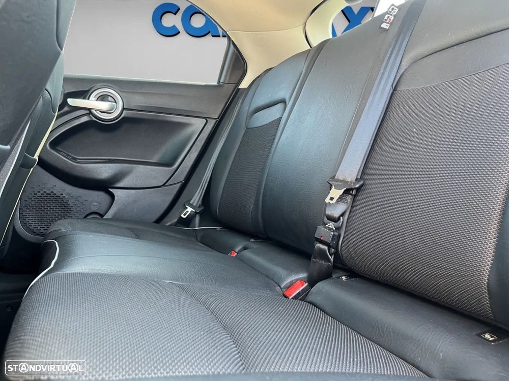 Fiat 500X 1.6 MJ City Cross S&S - 13