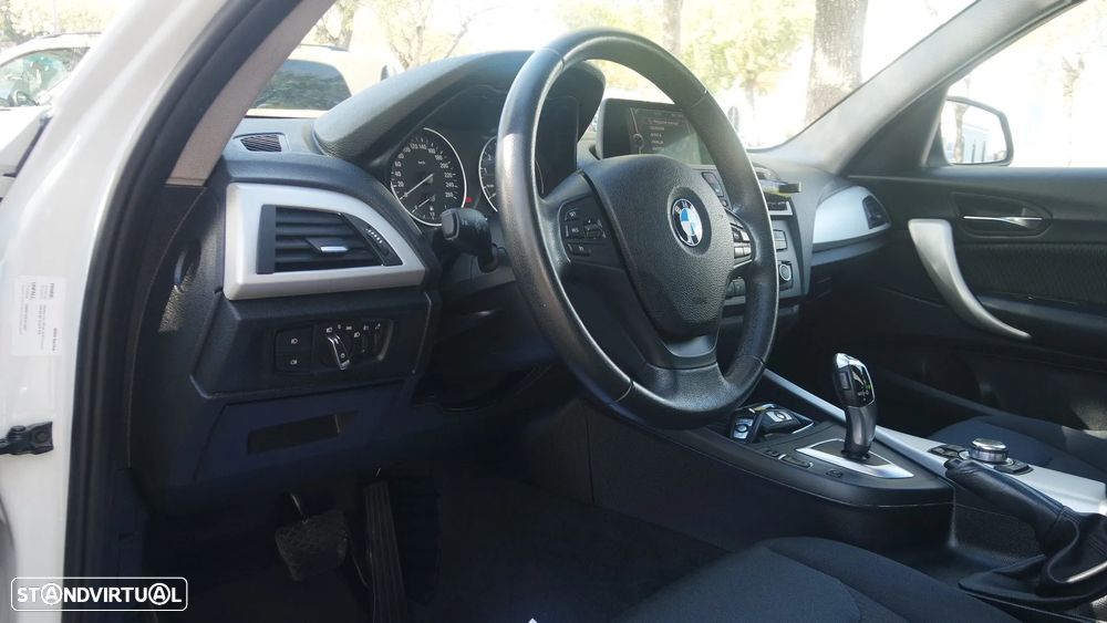 BMW 116 i Aut. Sport Line - 12