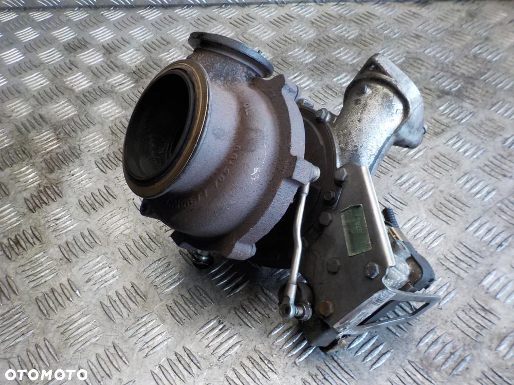 BMW E90 3.0 D TURBOSPRĘŻARKA TURBINA Z NASTAWNIKIEM