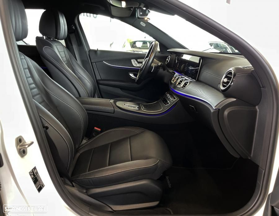 Mercedes-Benz E 300 de AMG Line - 40