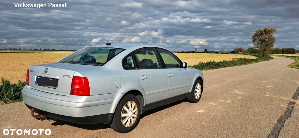 Volkswagen Passat - 7
